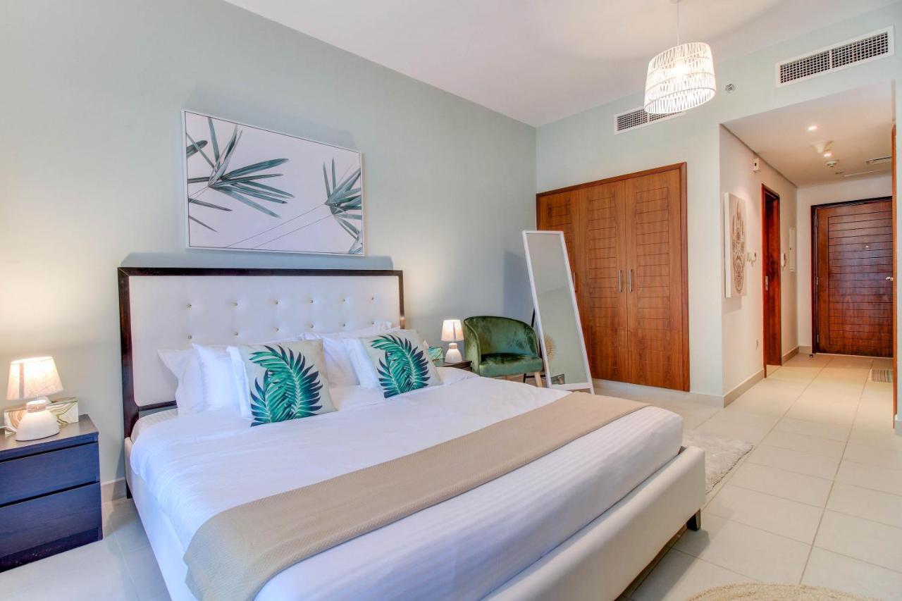 Appartement Durrani Homes - Luxurious Near Mall With Pool View Dubaï
