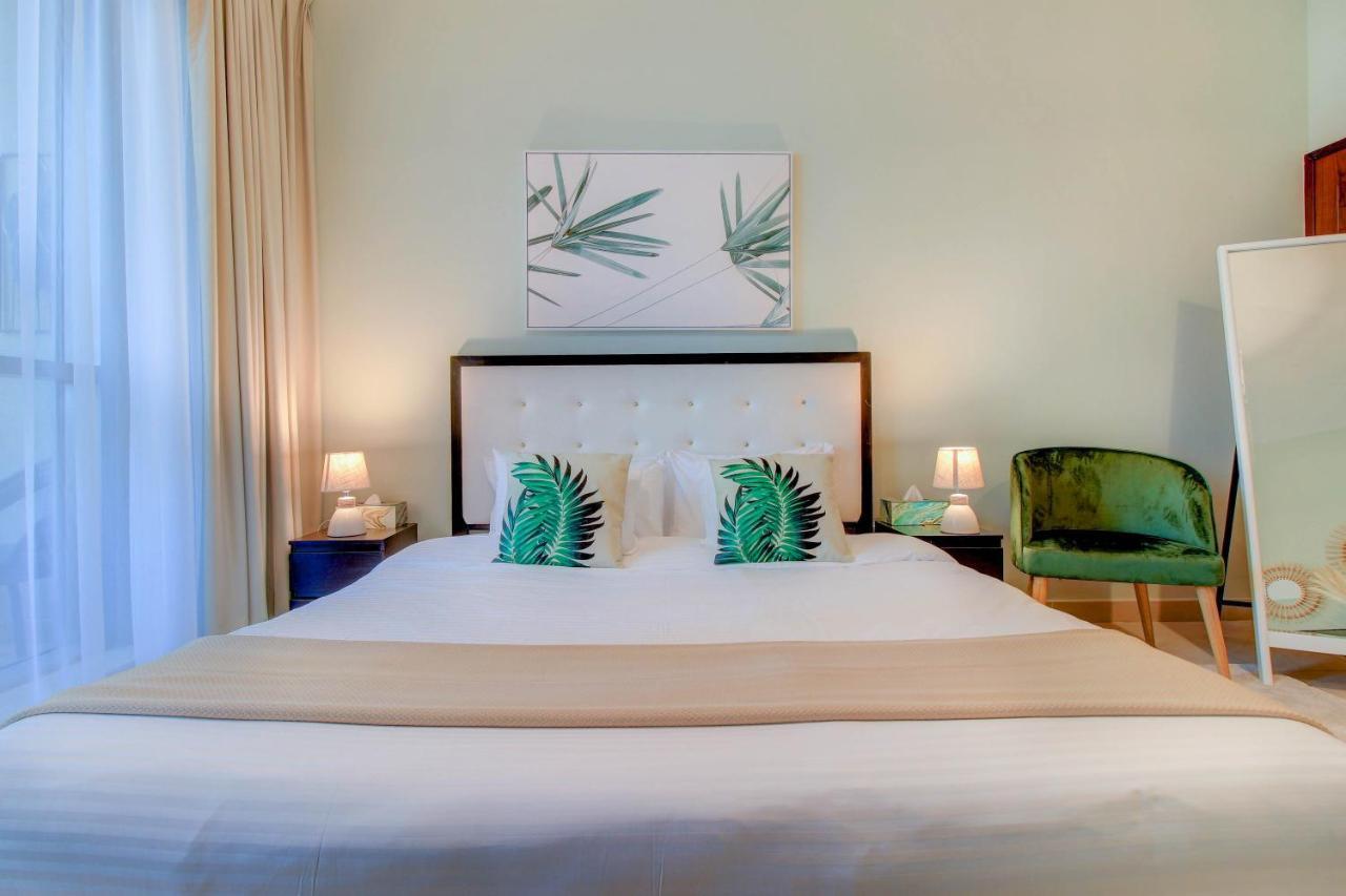 Durrani Homes - Luxurious Near Mall With Pool View Appartement Dubaï
